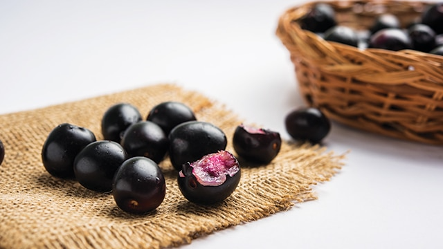 9 Manfaat Buah Jamblang untuk Kesehatan